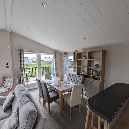 Morrelo View 24, Cherry Tree Holiday Park. เกรทยาร์มัธ ภายนอก รูปภาพ