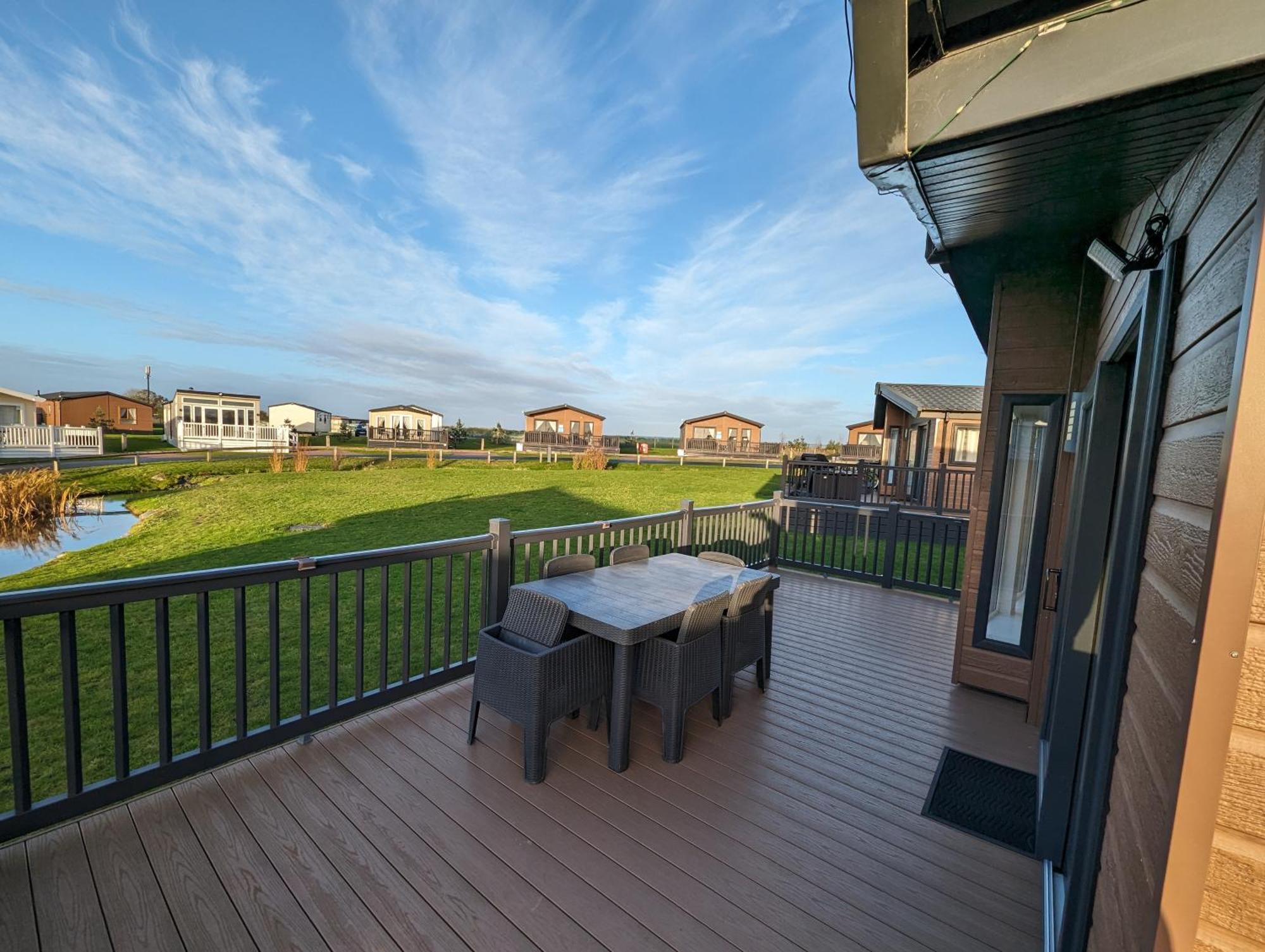 Morrelo View 24, Cherry Tree Holiday Park. เกรทยาร์มัธ ภายนอก รูปภาพ